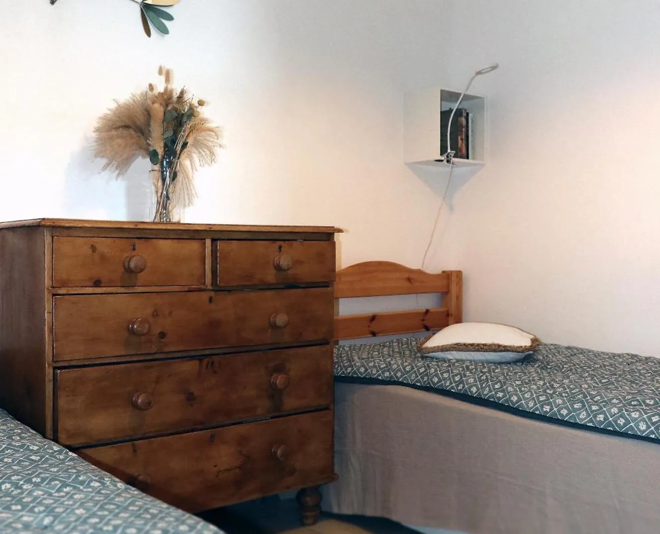 Appartements Avec Jardin Dans Villa Rocaille Κασί Γαλλία