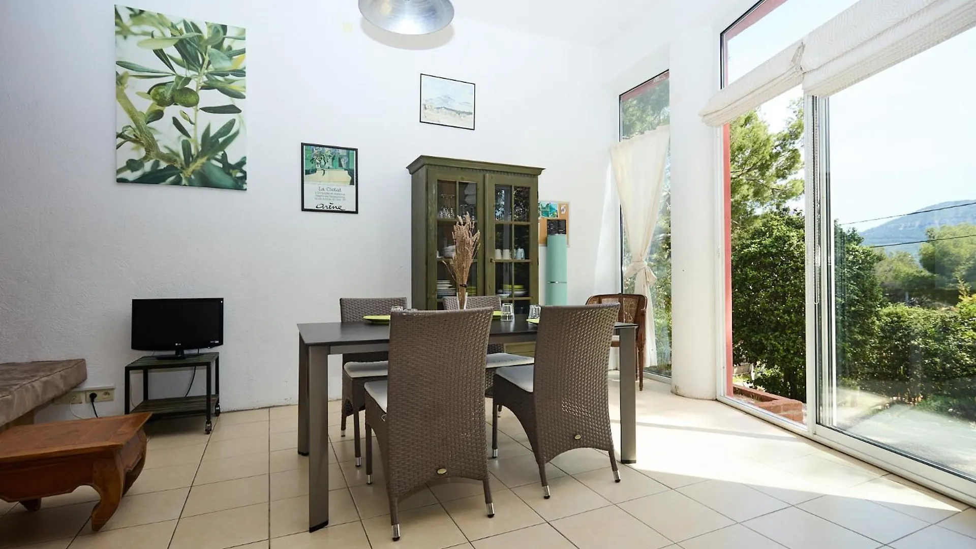 Appartements Avec Jardin Dans Villa Rocaille Cassis 0*,  France